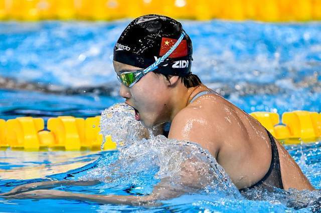 和精神需求, 体坛的锦标, 败于子迪