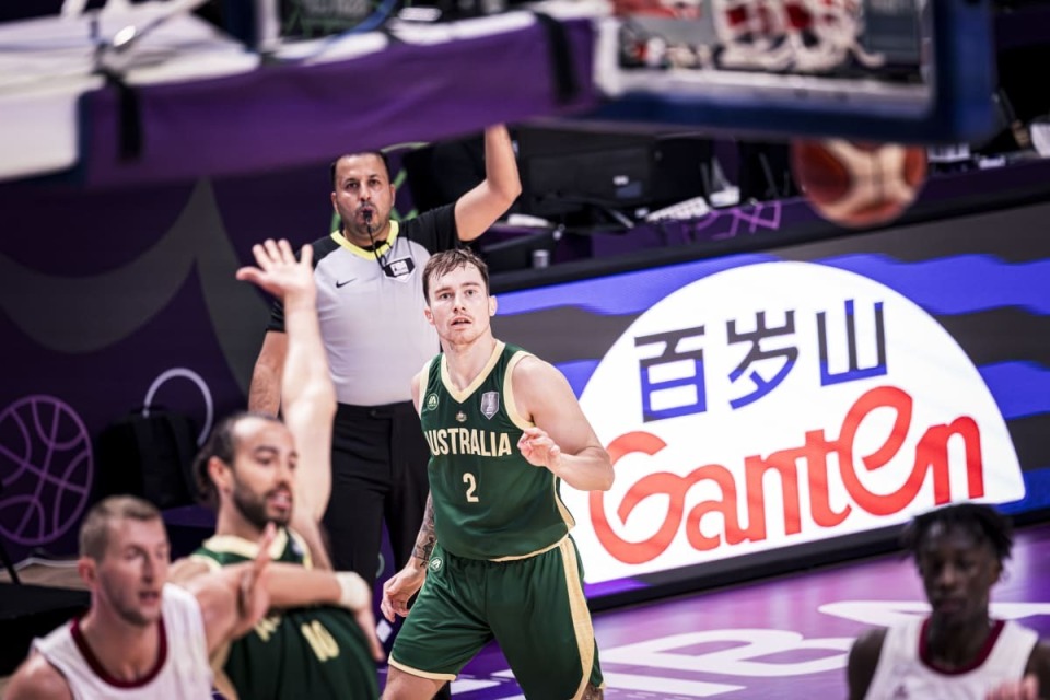 大量的分数, 他是有能力, 史密斯在这