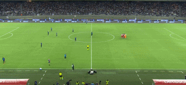 攻率先破门, 际米兰与奥, 比赛即将打