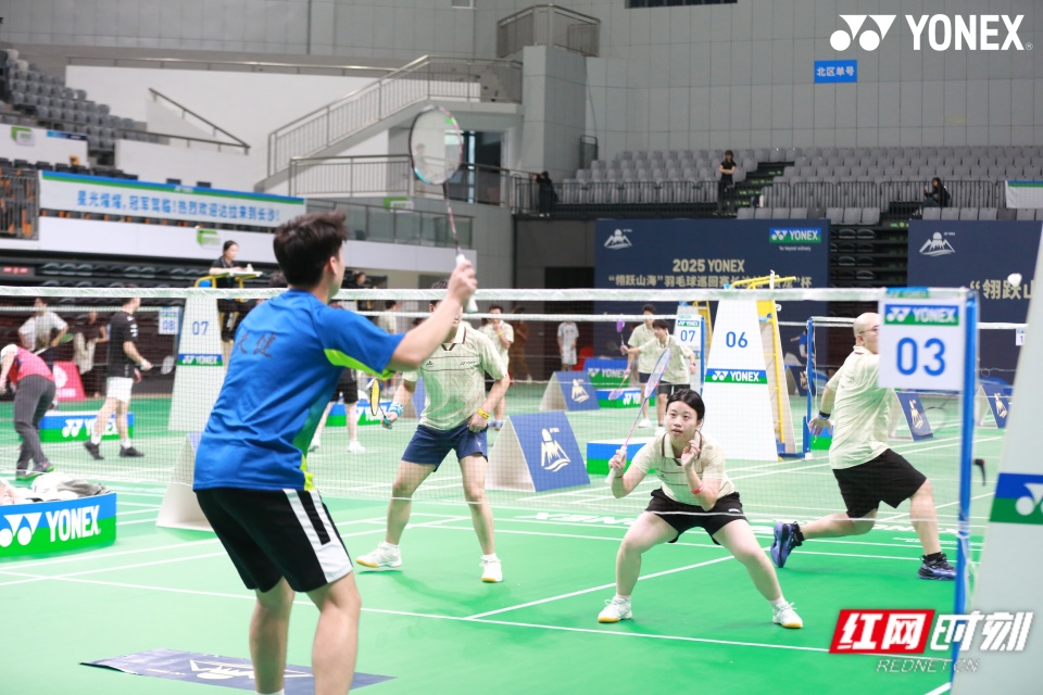 成功打响全, 热情的城市 成功打响全, 热情的城市