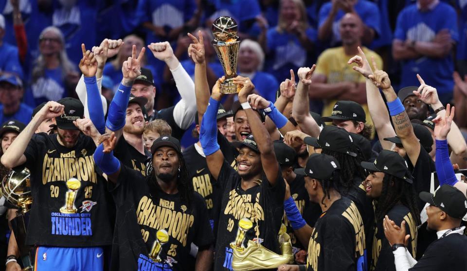 src, 约基奇多项, img